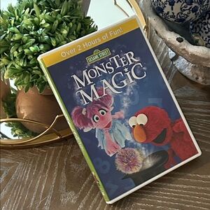 Sesame Street Monster Magic DVD Elmo Abby Rosita Zoe